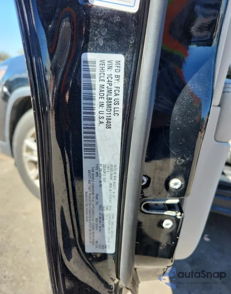 2021 Jeep Cherokee Latitude Plus z USA, uszkodzony, nr VIN 1C4PJMLB8MD118408